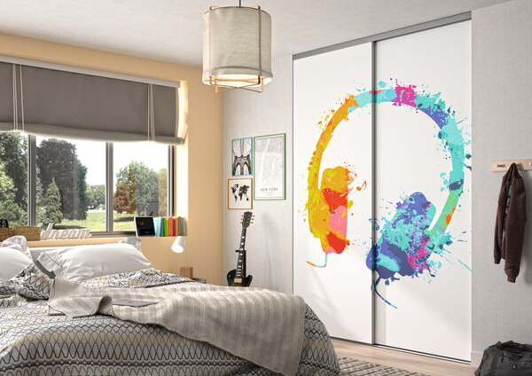 porte de placard pixo ykario illustration casque